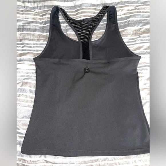 Exercise tank top - Picture 2 of 3